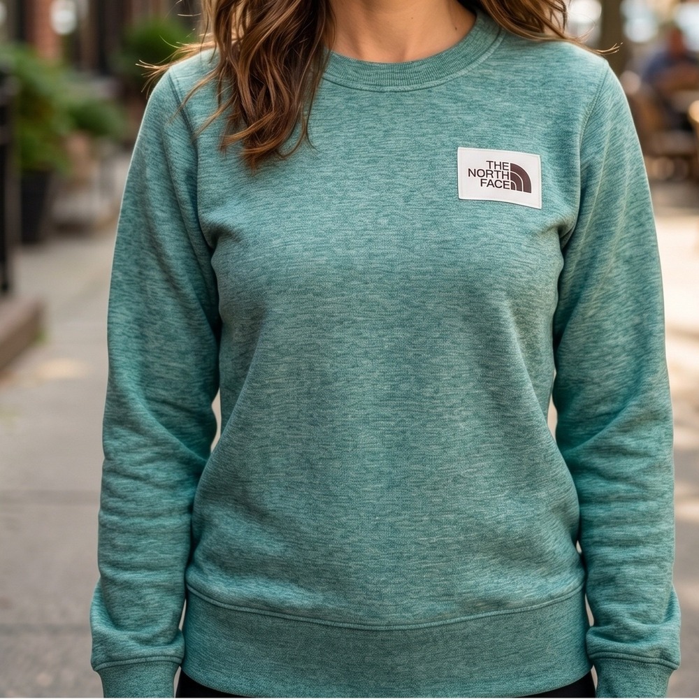 The North Face Womens Heritage Patch Crewneck Sweatshirt Heather Teal Green XS